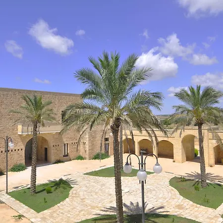 Masseria Galatea Κατάλυμα σε φάρμα *